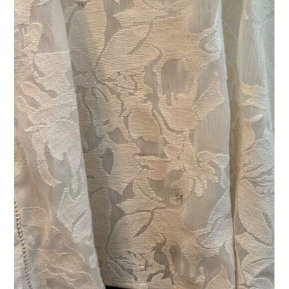 Vanessa Virginia M Cream Sleeveless Semi Sheer Lace Tunic Top Assymetrical Hem - Picture 7 of 7